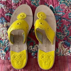 Gently used iconic Jacks Flat Sandal